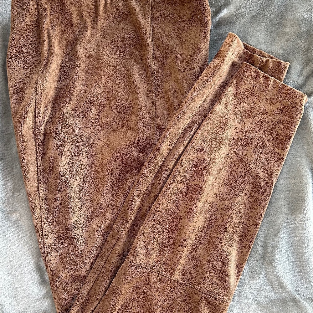 Two pairs Lysse buffed faux suede women’s leggings size L. Like new, barely worn